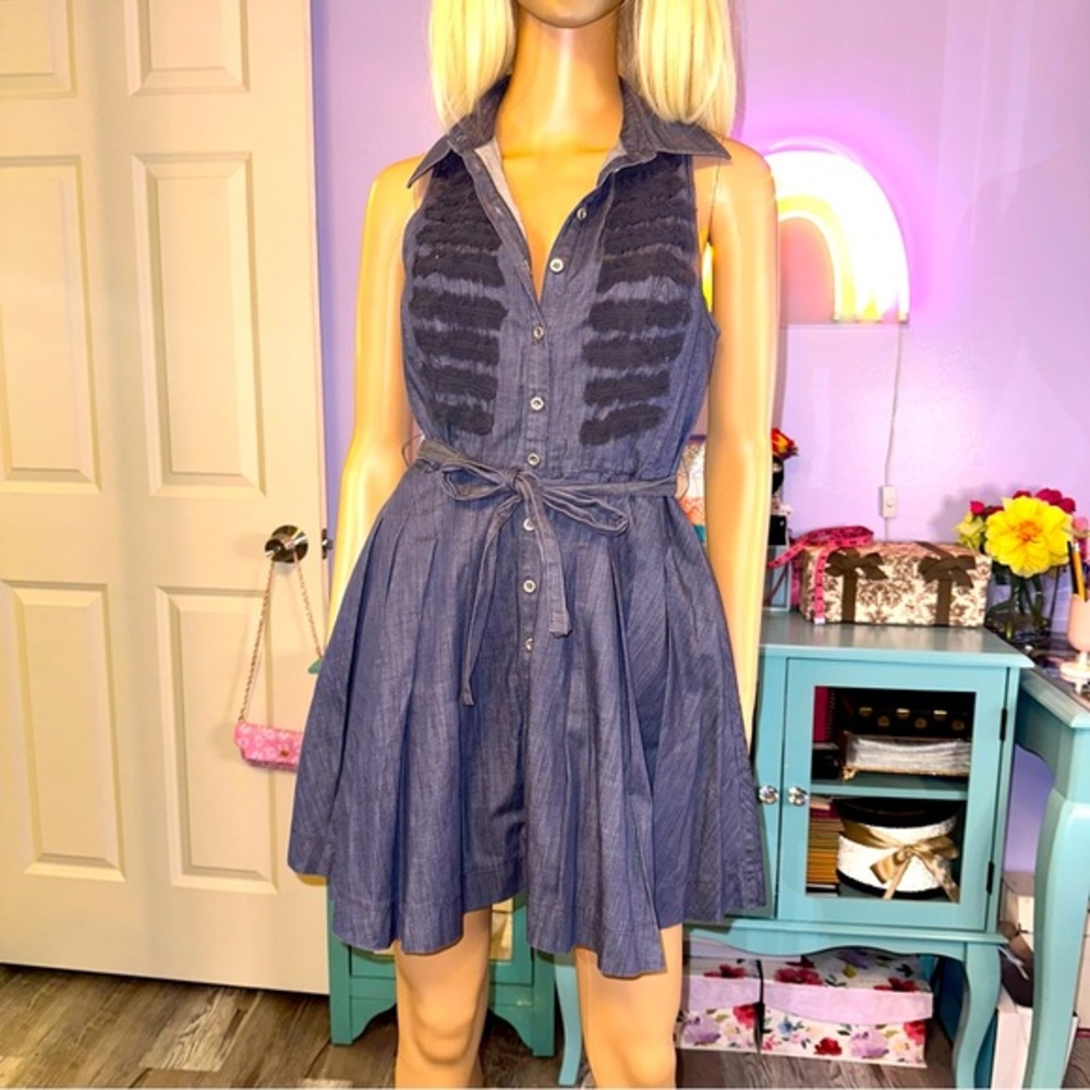 bebe Blue Denim Sleeveless Shirt Dress